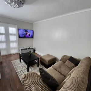  Apartment Away From United Kingdom